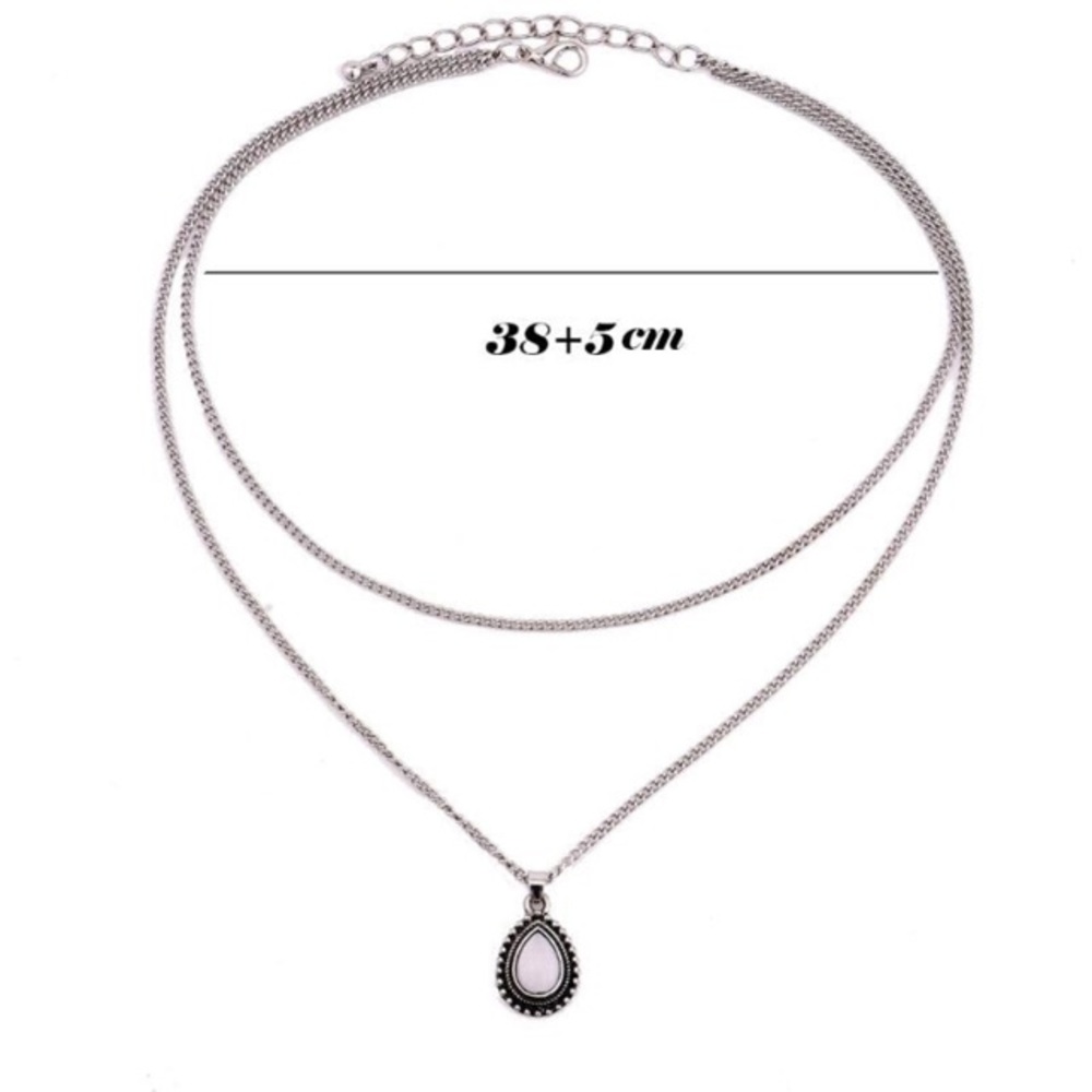 Cresent Pendant Necklace - Picture 3 of 4